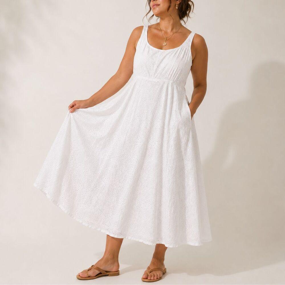 Old Navy White Eyelet Maxi Dress L Sleeveless Cottagecore Boho Milkmaid Summer